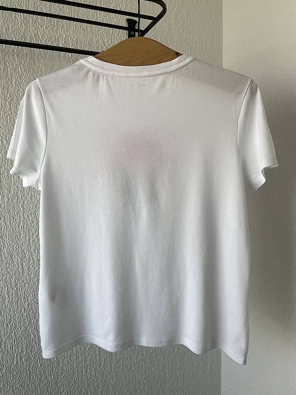 T-Shirts: Marc Cain T-Shirt mit Motiv – Gebraucht aus Meisterschwanden von xX3000Xx 1