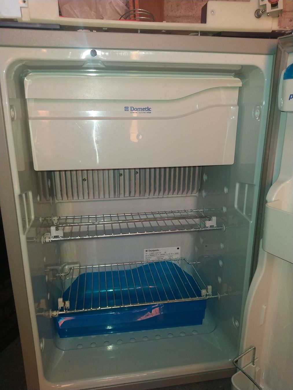 Frigoriferi: Dometic RM 6401LH Kühlschrank – Usato da Heiden venduto da rai9182