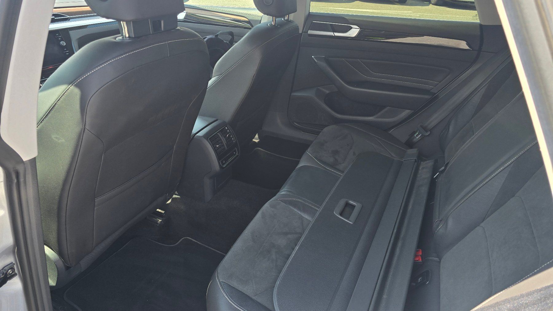 VW Autos: VW Arteon 2.0 TDI 4m 200 ps – Gebraucht aus Emmenbrücke von meu_2j8p 6