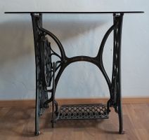 Nähmaschinen Tisch