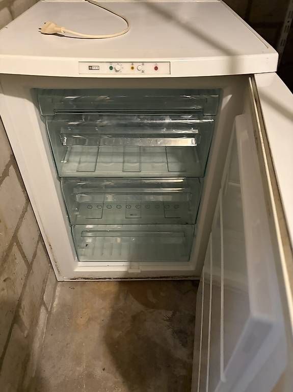 Congélateurs: Electrolux Tiefkühler  – D'occasion à Dinhard par Raff1986 1