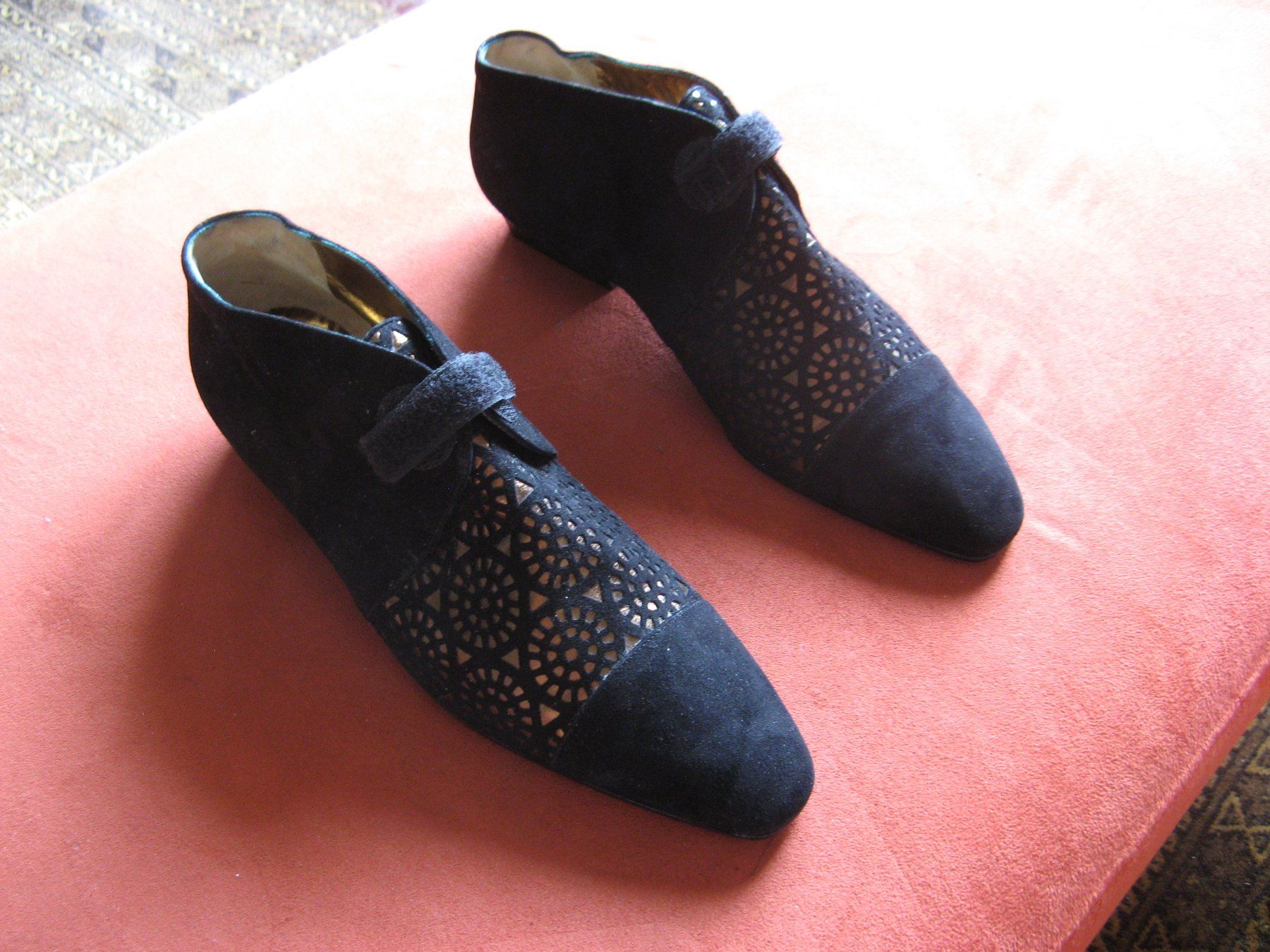 Damenschuhe: schwarze Halbschuhe Gr. 39,5 Giorgio Moretto – Gebraucht aus Zürich von apil 7