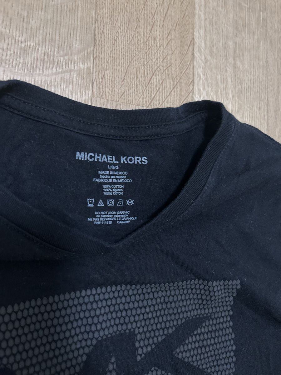 Michael Kors T-Shirts: Michael Kors T-Shirt – Gebraucht aus Belp von jan_6yvx 1