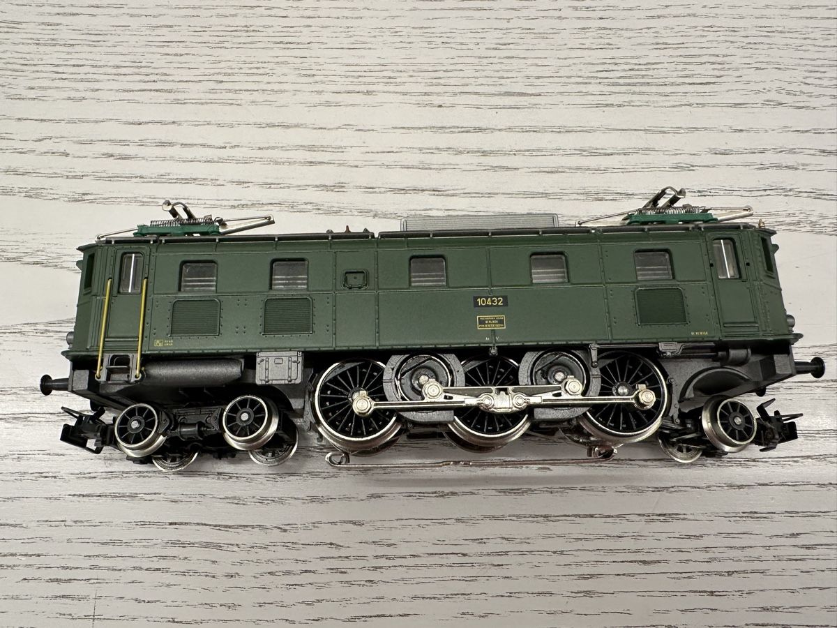 Märklin Modelleisenbahnen: Märklin 3167 SBB Ae 3/6 II – Gebraucht aus Lupsingen von New-Haven 2