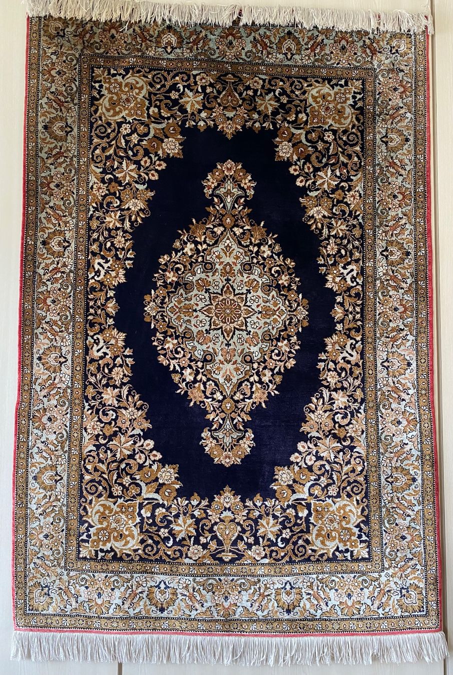 Tappeti: Perserteppich Seide Handarbeit 160x106.cm – Usato da Büron venduto da Filadefia-888