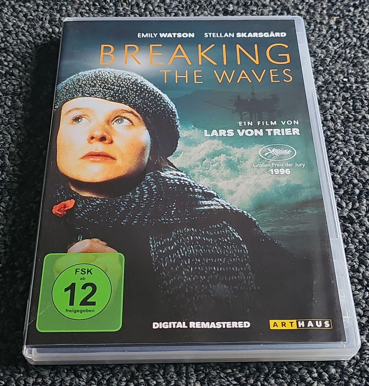 Tutti i DVDs: DVD Breaking the Waves (23382) – Usato da Ruswil venduto da jan_bxl5