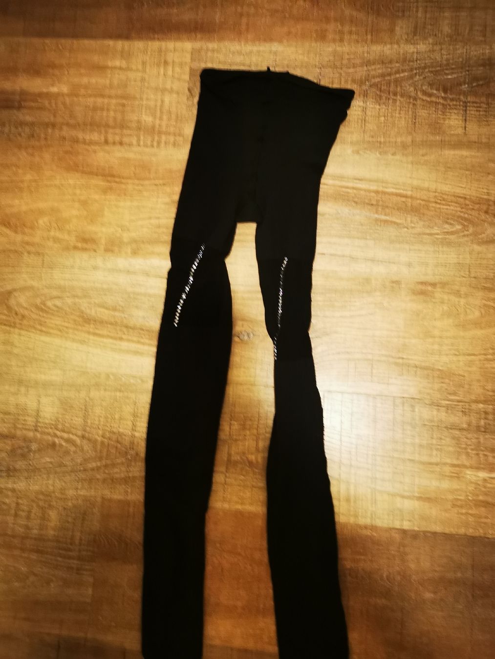 Calze & Collant: Schwarze Damen Strumpfhose mit Strass, Winter – Usato da Balsthal venduto da Leila_Luna 2