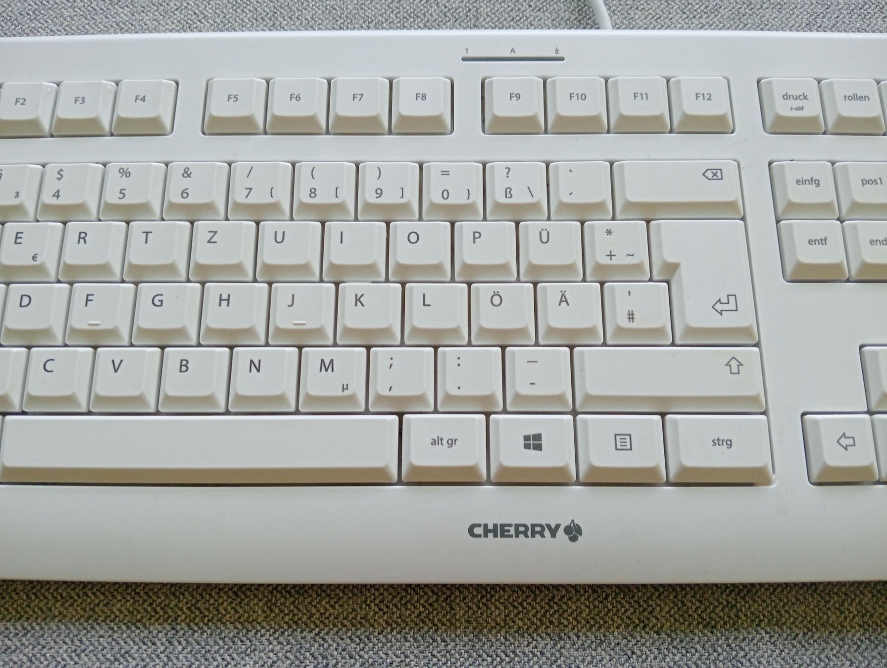 Tastiere: Cherry KC 1000 Tastatur Weiß - DE Layout – Usato da Allschwil venduto da Evgeniia78 1