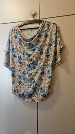 Maglietta a fiori poliestere tg.S/M