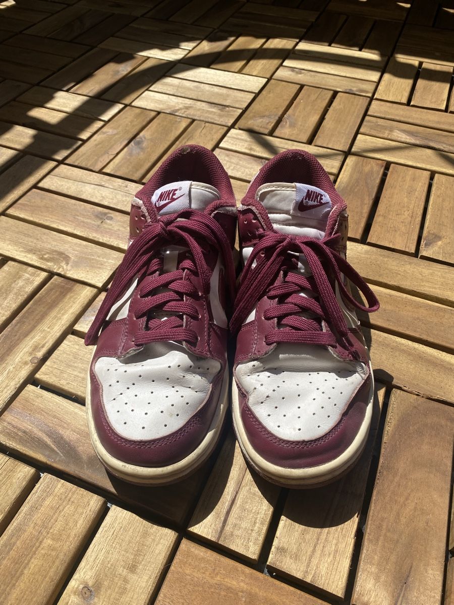 Nike Chaussures hommes: Nike Dunk weinrot – D'occasion à Zürich par edi_82nc 1