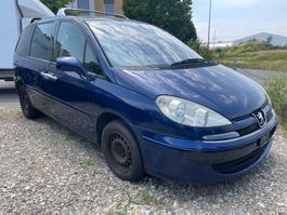 Peugeot 807