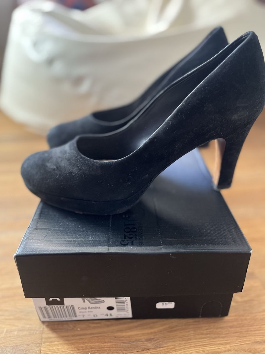 Scarpe da donna: Damen Schuhe – Usato da Zürich venduto da Bidon3011 1