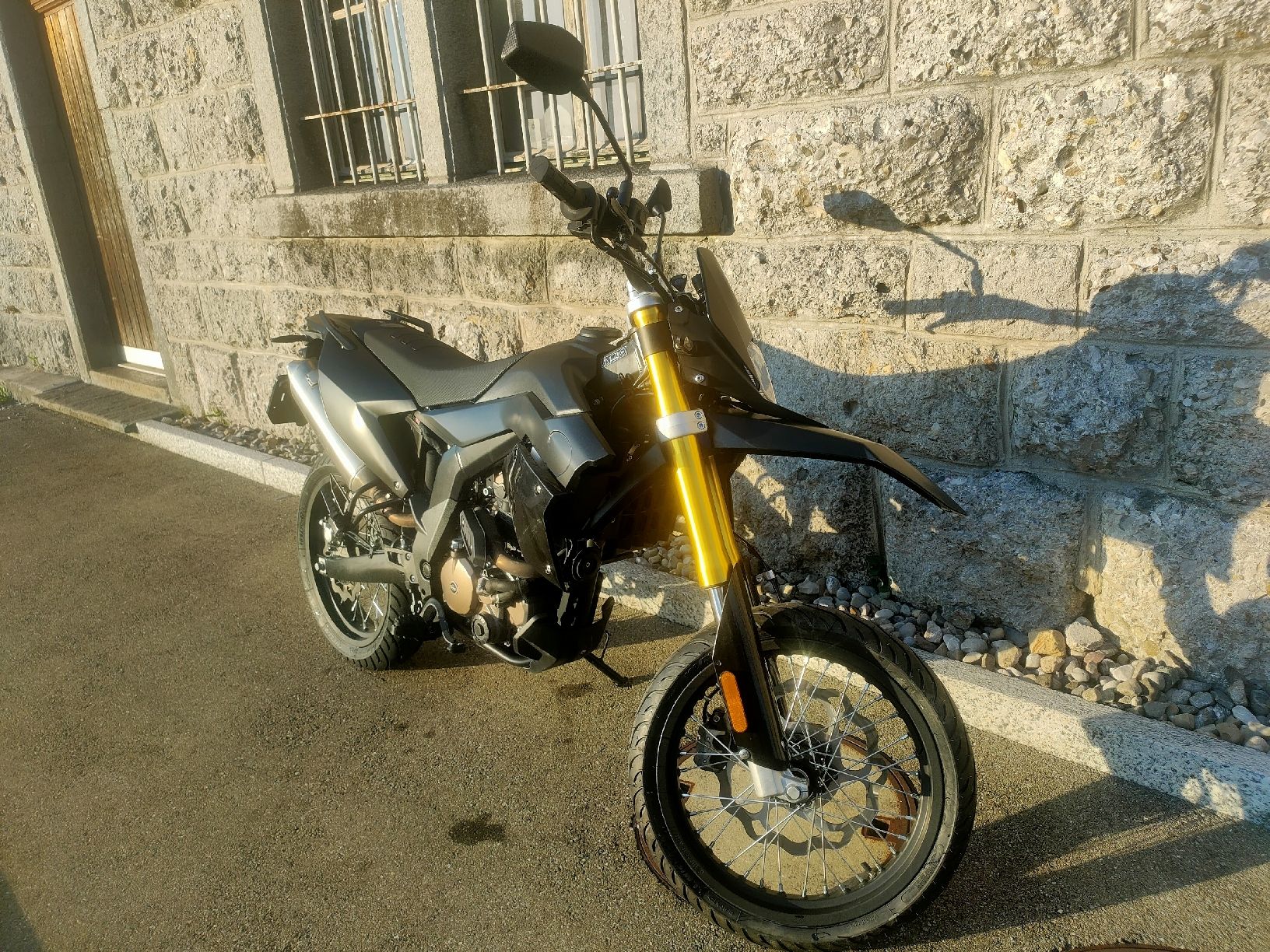 Mondial Route: Mondial SMX 125 – D'occasion à Schwellbrunn par ueli.l95 5