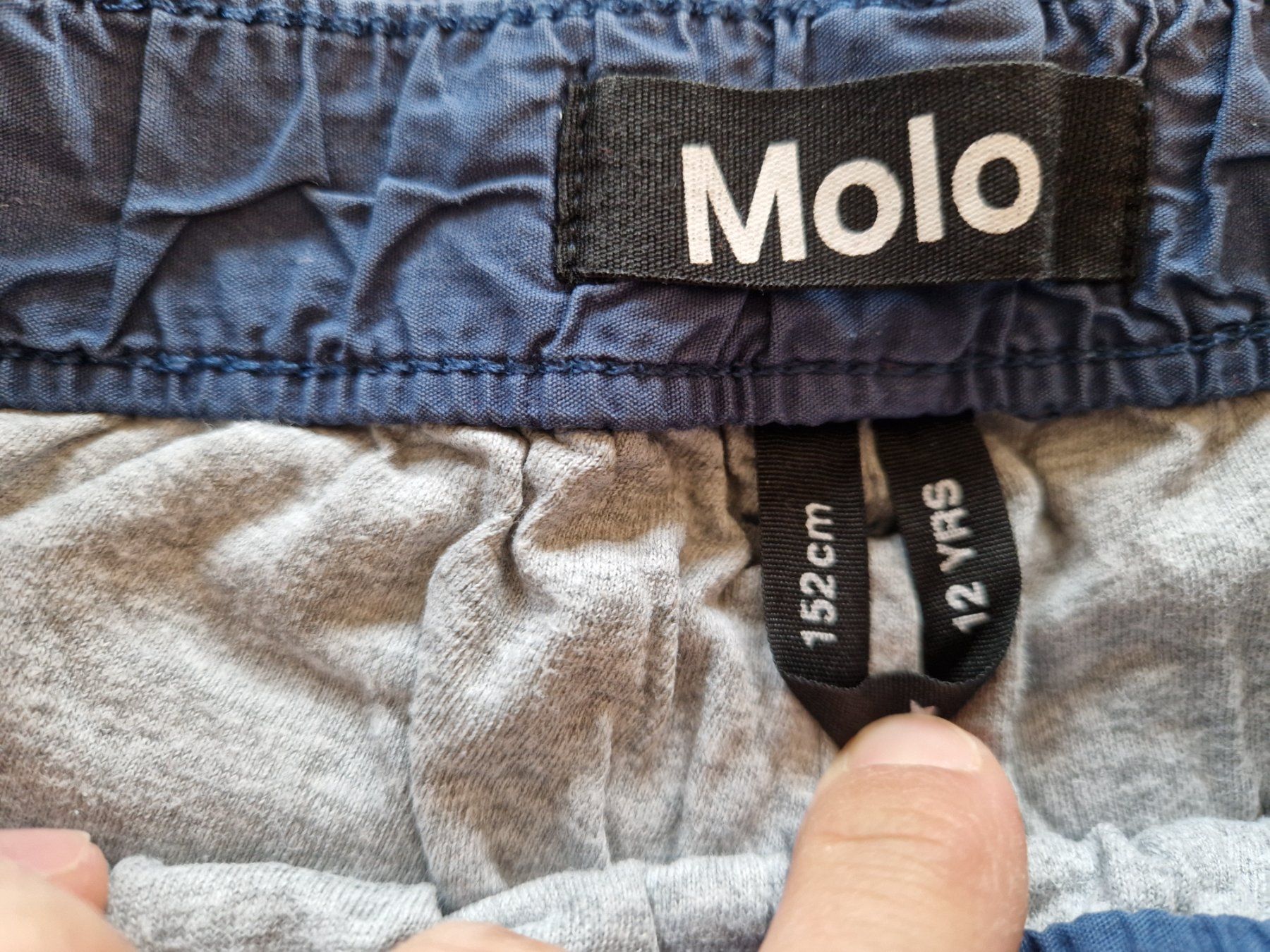 Molo Pantaloni: Molo Hosen dunkelblau 152 – Usato da MUEHLAU venduto da ibo_5c7d 1