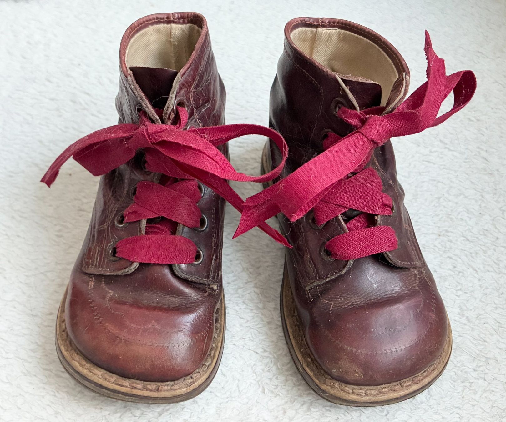 Scarpe per ragazzi: Antike Leder Kinderschuhe, Dunkelbraun – Usato da Kloten venduto da Nephty 5