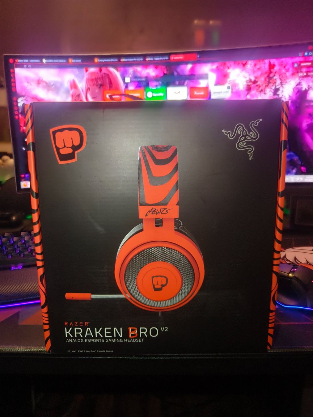 Razer Cuffie: Razer Kraken v2 Bro – Usato da Delley venduto da L_Usine_3D 4
