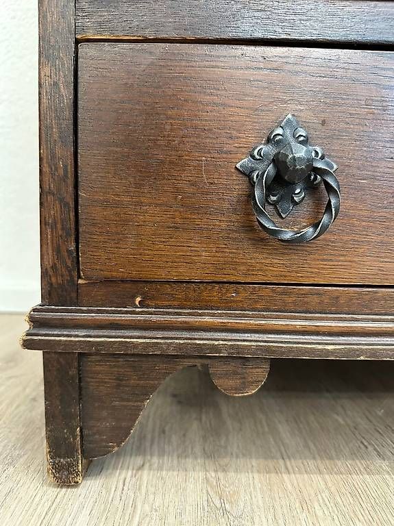 Cassettiere: Vintage Tudor Sekretär aus Eiche – Usato da Obernau venduto da Arche_Noah_Brocki 7