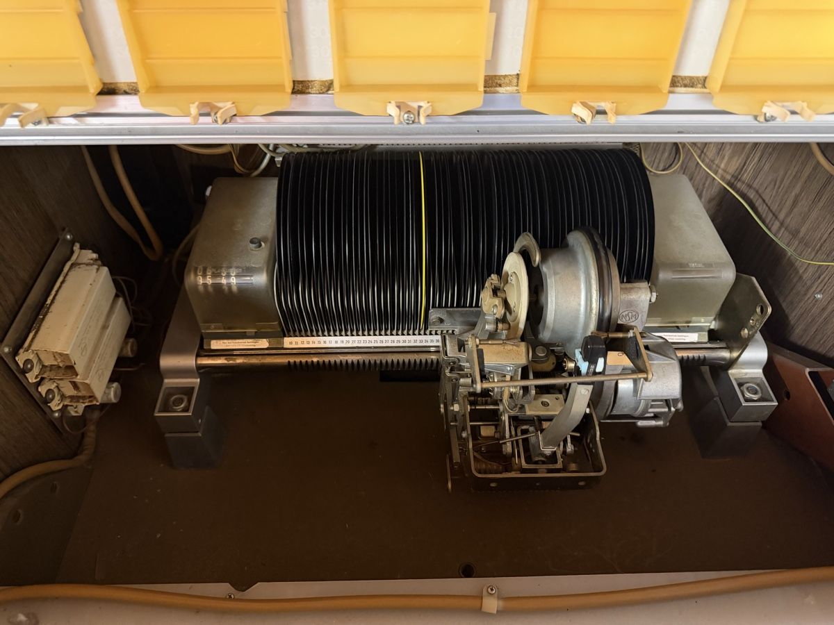Musiktruhen: Stereo Jukebox NSM Prestige 120 C – Gebraucht aus Düdingen von 2633350 5