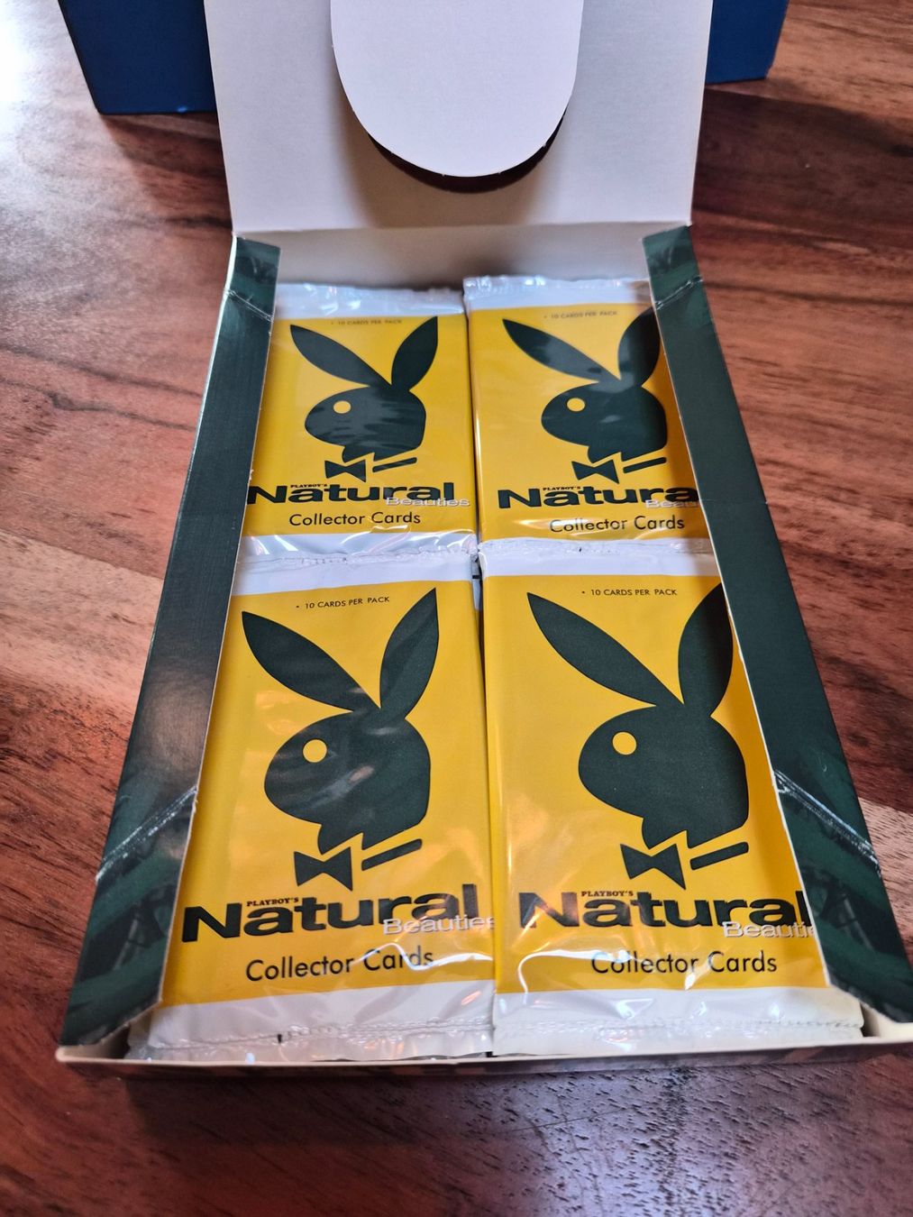 Carte collezionabili: TRADING CARDS PLAYBOY 2006 – Nuovo e nell'imballaggio originale da Schönenberg ZH venduto da heaangst 1