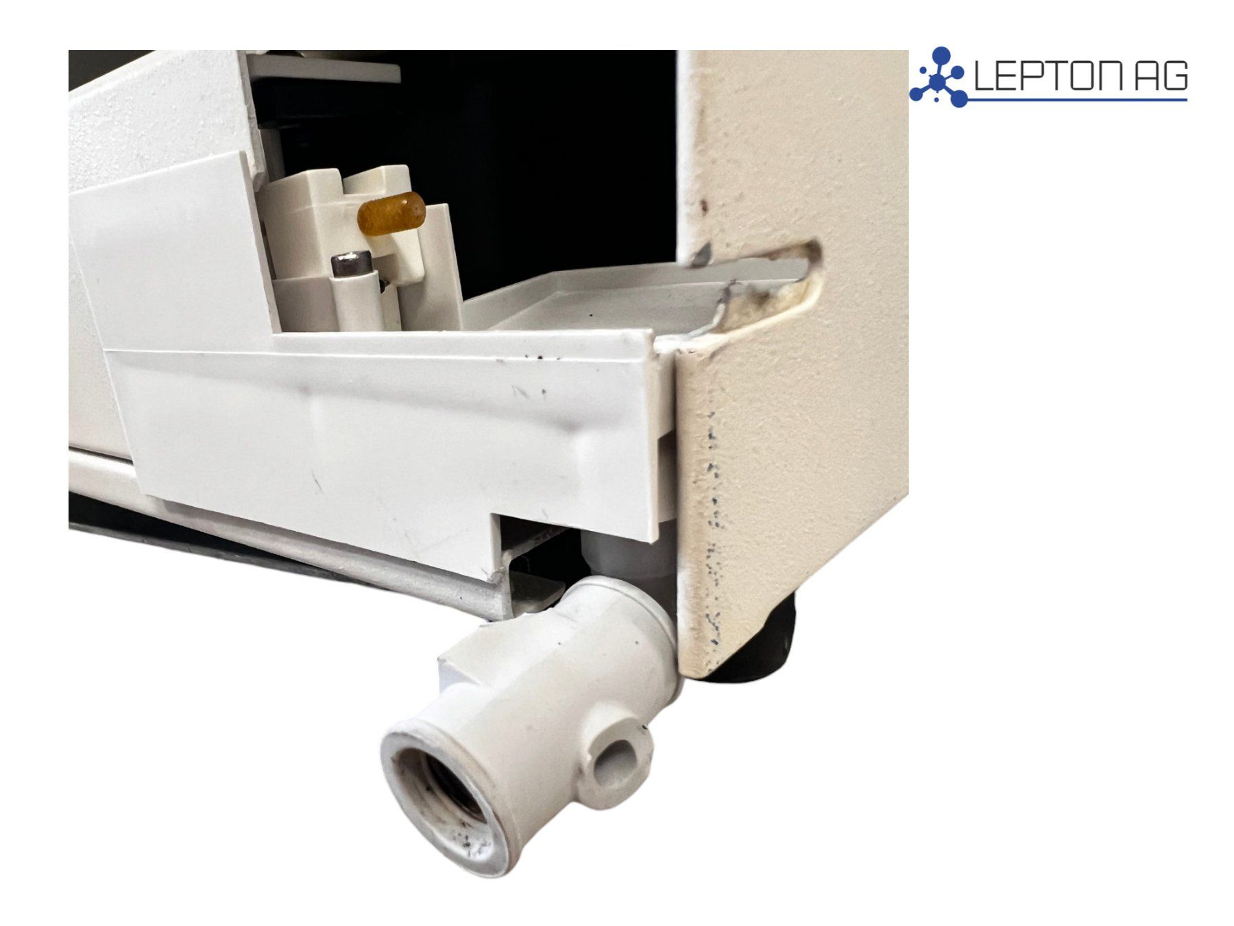 Accessori da laboratorio: Dionex Thermo AS-1 Autosampler 061777 – Usato da Niederdorf venduto da LeptonAG_Labor 5