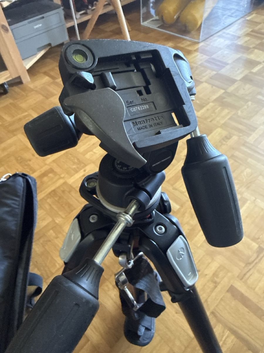 Canon Kamera: Pied  – Neu (gemäss Beschreibung) aus Renens VD von Ypc0 2