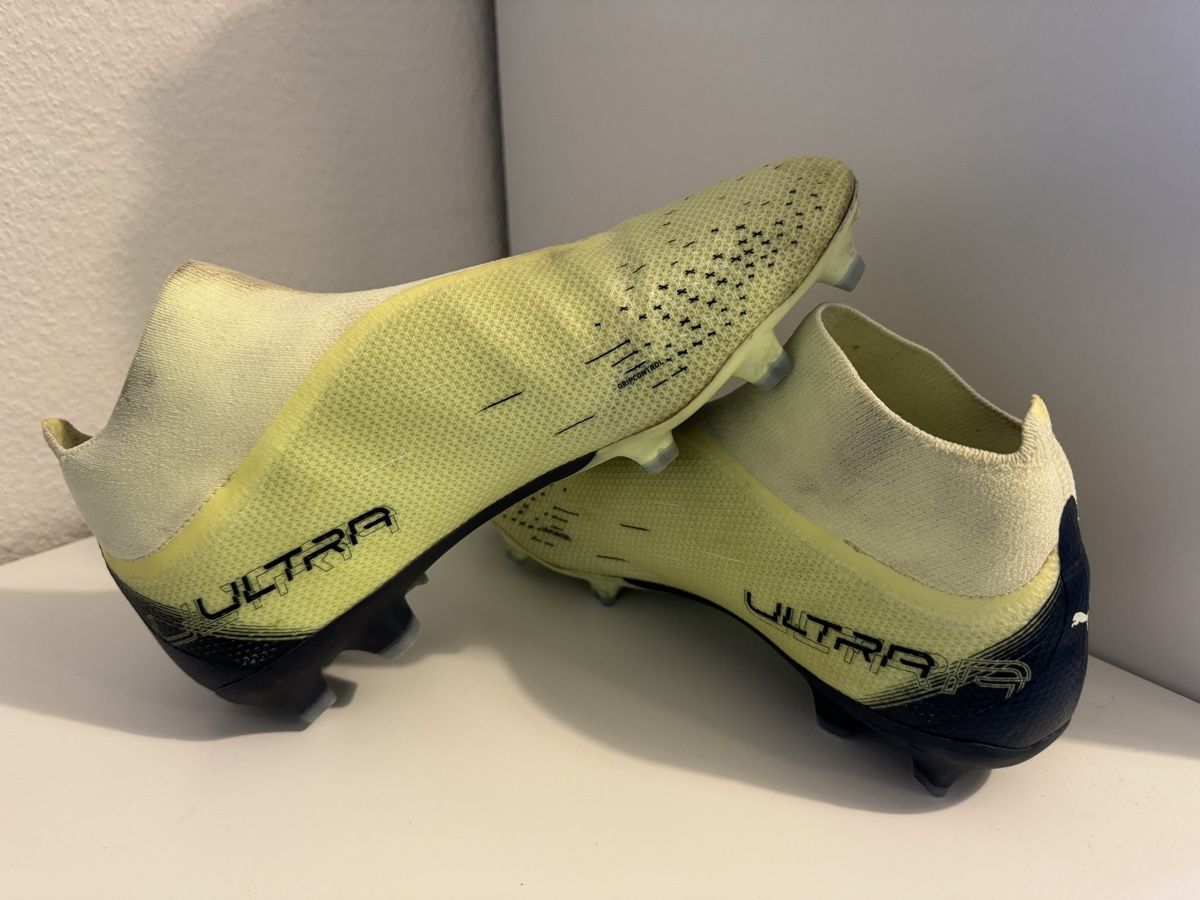 Scarpe da uomo: Fussballschuhe Puma Gr.44 – Usato da Zürich venduto da LesAleks 2