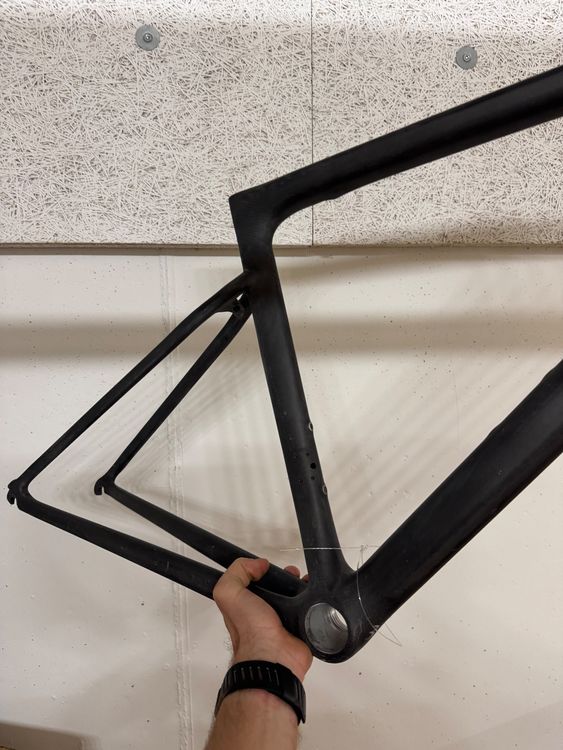Biciclette: Carbon Road Bike Frame – Rim Brake – Sizes 49, 52, 54 – Nuovo (secondo la descrizione) da Altdorf UR venduto da Vince.cc 4