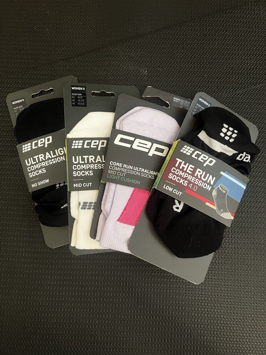Socken: 4 CEP Laufsocken Damen  – Neu und originalverpackt aus Obfelden von running_mike