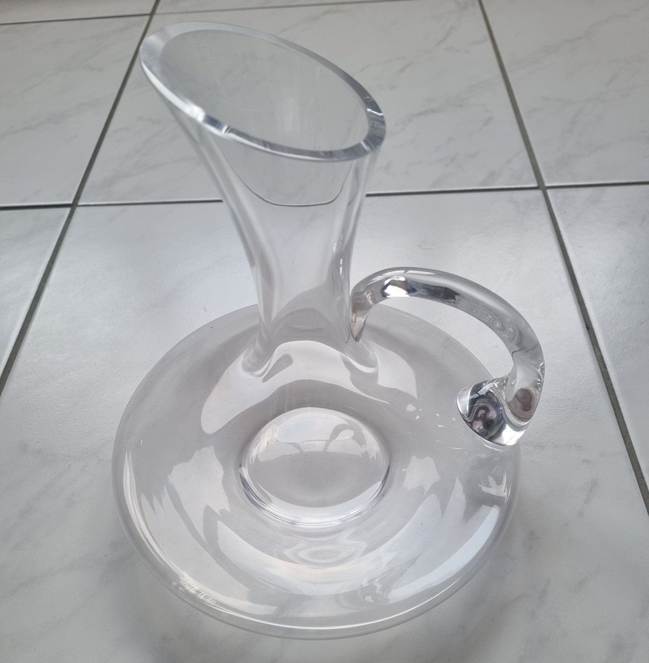 Caraffe: Grosse Wein-Karaffe mit Henkel aus Glas – Nuovo (secondo la descrizione) da Nottwil venduto da Janny77 2