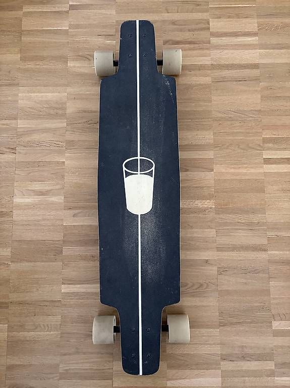 Skateboards: Longboard Custom Art Leon der Profi – Usato da St. Gallen venduto da tor_2xjw 1