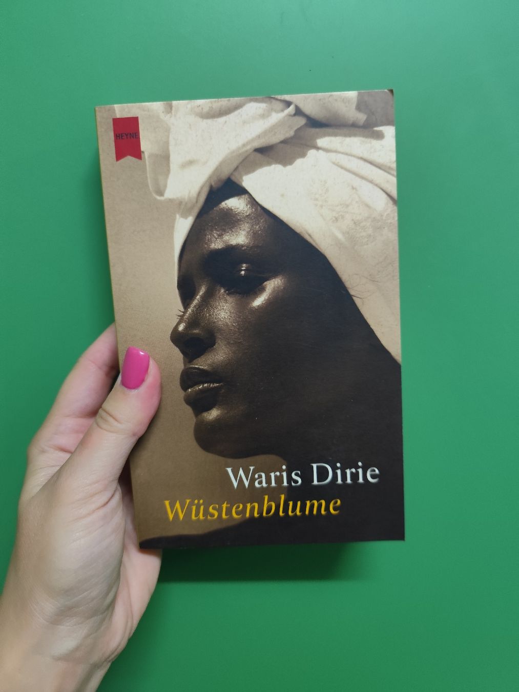 Libri: Wüstenblume Waris Dirie book German – Usato da Mägenwil venduto da VintageGirly