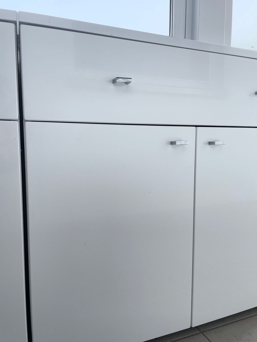 Cassettiere: Kommode Sideboard Schuhschrank – Usato da Zürich venduto da gabibenz 1