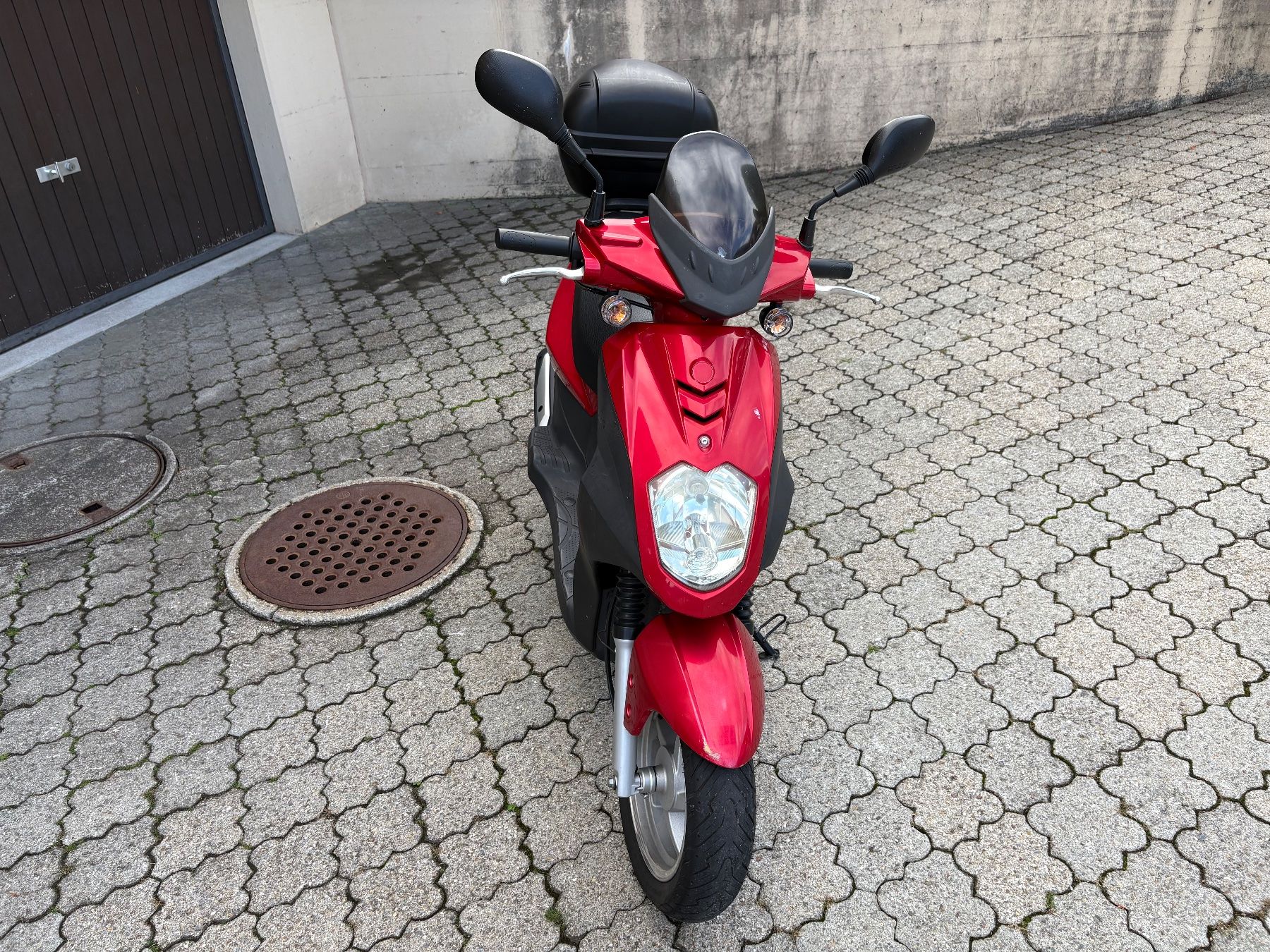 Sym Scooters: Roller SYM Orbit 125 ab Fr. 1.- – Gebraucht aus Einsiedeln von E-Street 6