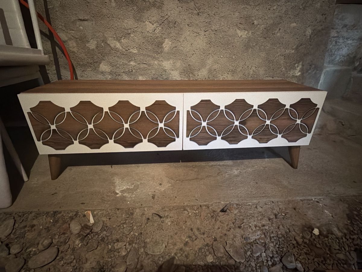 Mobili TV: Sideboard/TV-Möbel Holz, Top Zustande! – Usato da Romanshorn venduto da Honeyloops-1993