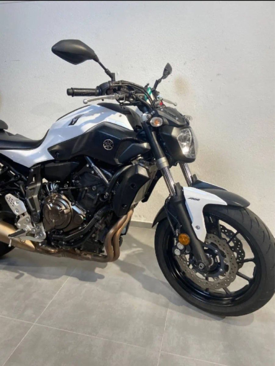 Yamaha Strasse: Motorrad – Gebraucht aus Bern von A_rodrigues 5