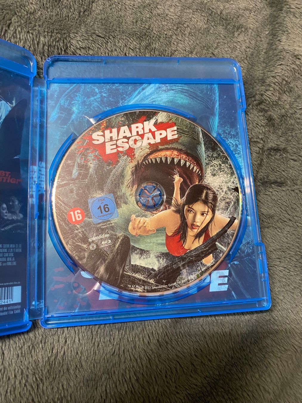 Tutti i DVDs: Shark Escape – Nuovo (secondo la descrizione) da Einsiedeln venduto da Penguin_Holmes 2