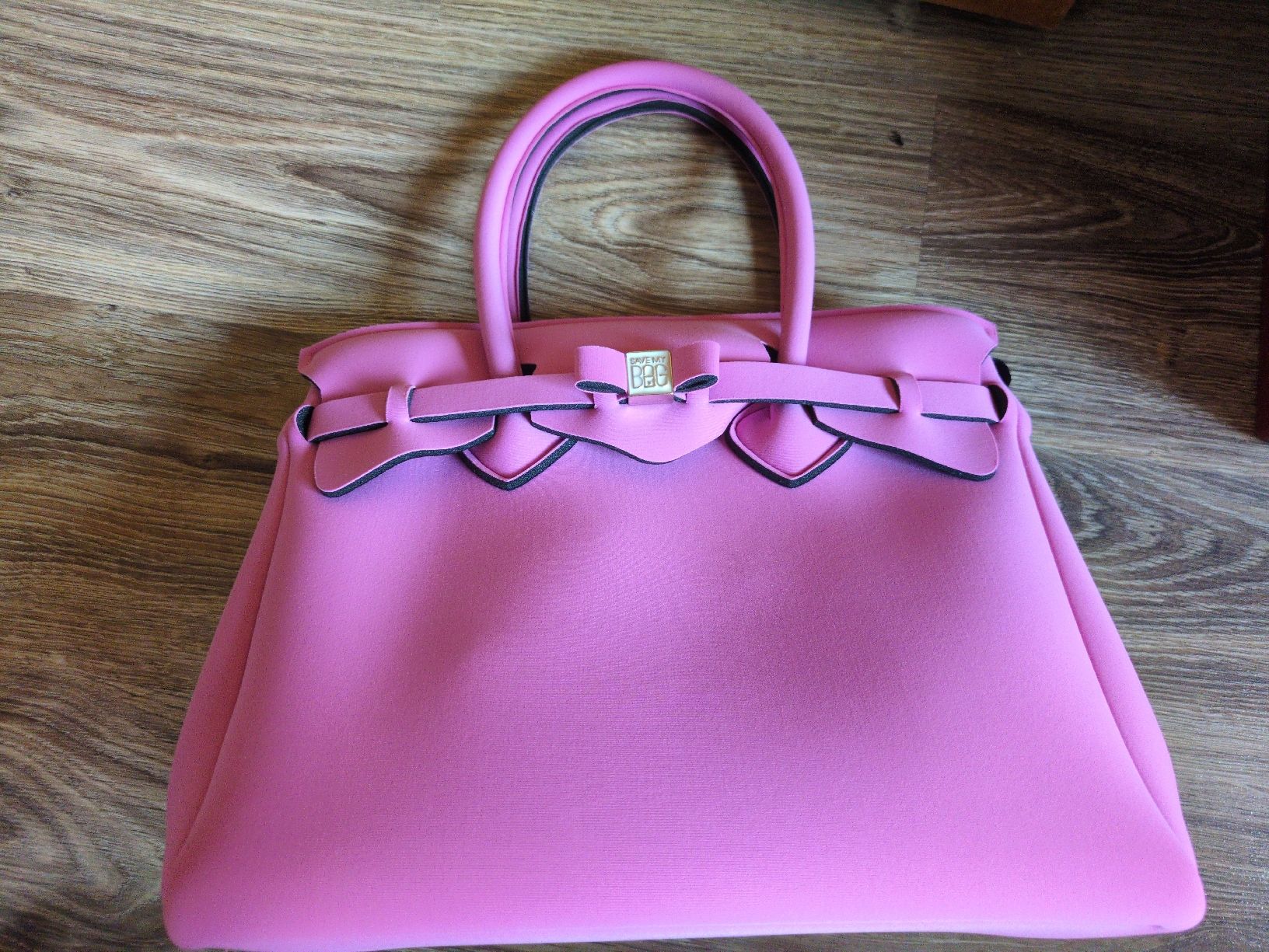 Taschen für Damen: Neopren Bag  – Gebraucht aus Wil / ZH von Tomseymoor 1