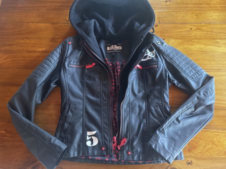Five Finger Death Punch Jacke - Top Zustand! Grösse M