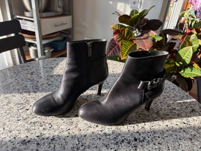 Navyboot Scarpe da donna: Bottines – Usato da Onex venduto da ara_xp9g 1