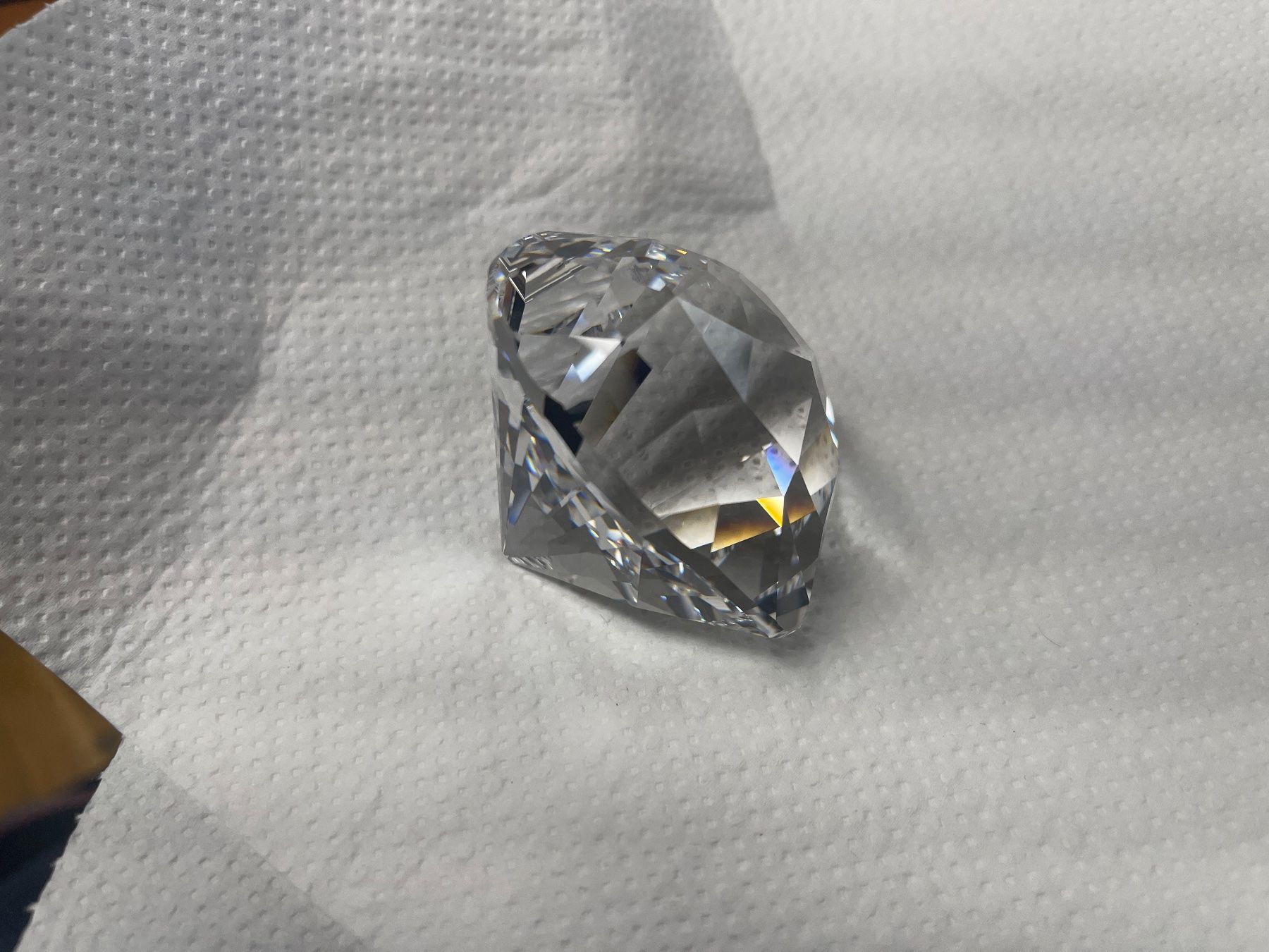 Swarovski Tutte le decorazioni: Swarovski Brillantes Herz ( 6.5cm x 5cm x 5cm ) – Nuovo e nell'imballaggio originale da Weinfelden venduto da ice_heart_xx 4