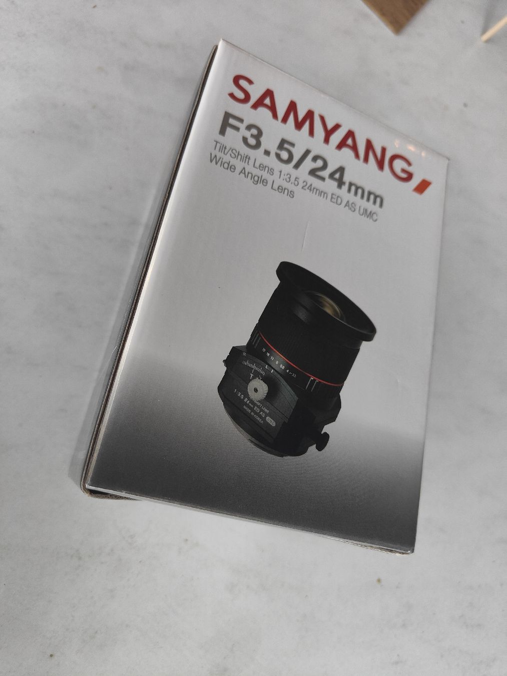 Samyang Objektive: Sony E Samyang PC Tilt Shift Objektiv 24mm – Neu (gemäss Beschreibung) aus Marbach LU von VWT4Syncro