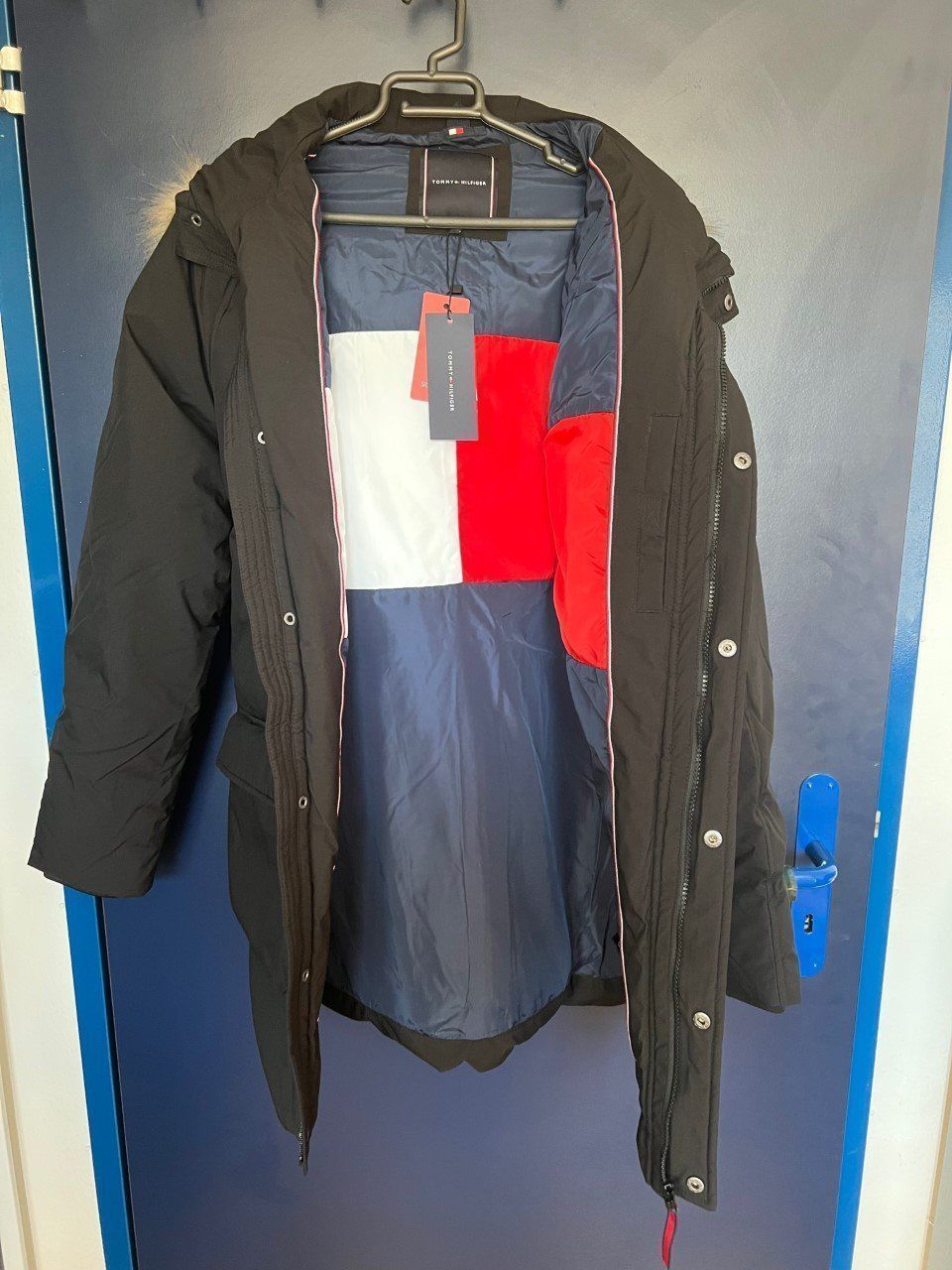 Tommy Hilfiger Giacche & Cappotti: Tommy Hilfiger Jacke schwarz – Nuovo (secondo la descrizione) da Lupfig venduto da Pluribus 5