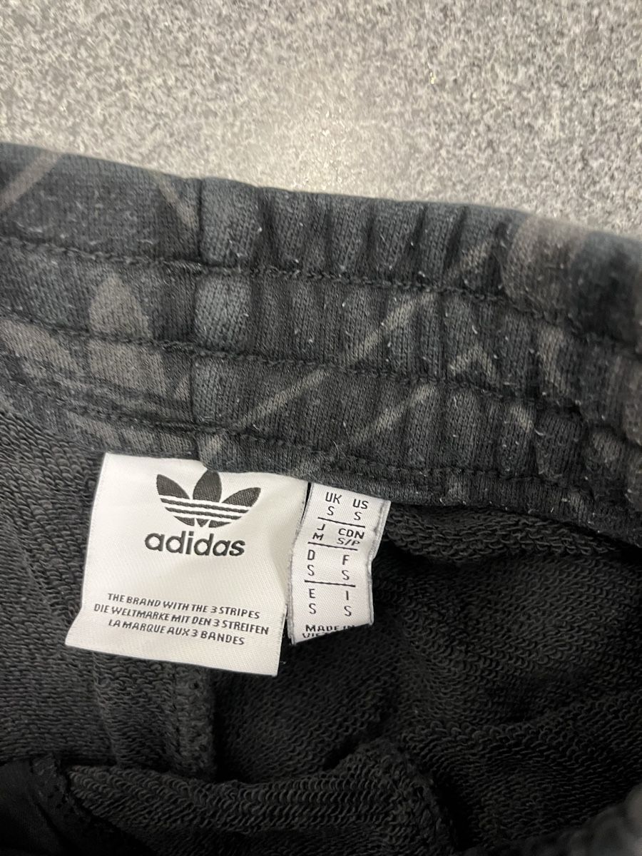 Adidas Pantaloni: ADIDAS Sporthose Schwarz (S) – Nuovo (secondo la descrizione) da Zollikon venduto da gsch123 2