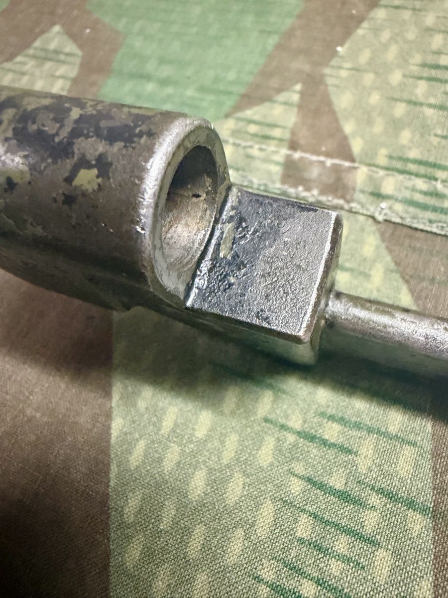 Armi bianche:  Bajonett / Lee Enfield / England / Einschneidig / Armee / 2 – Usato da Romanshorn venduto da Romolo_Blu 3