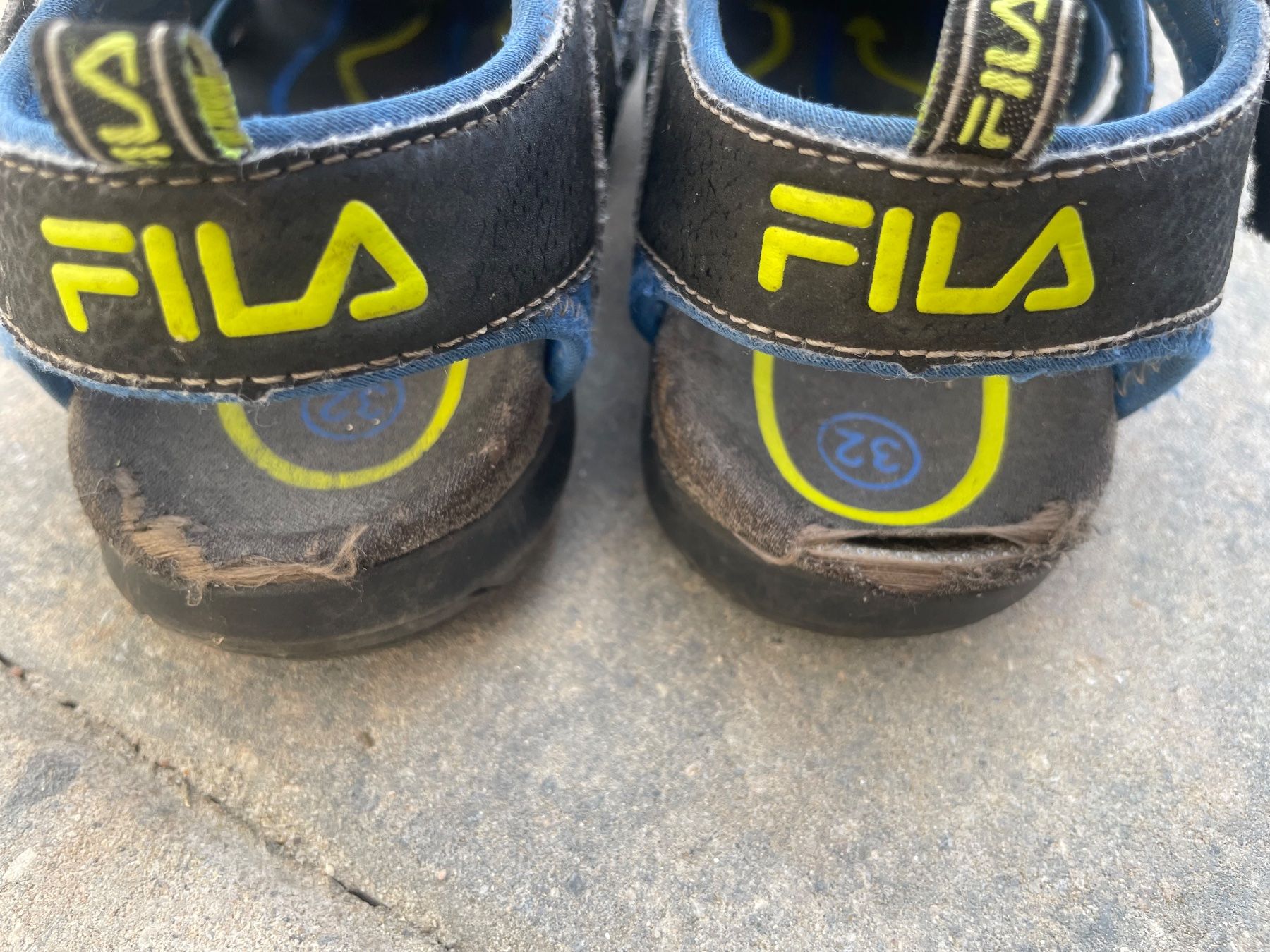 Fila Scarpe per ragazzi: Fila Sandalen, Gr. 32 – Usato da Leimbach TG venduto da sarahmaria1985 1