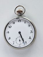 82 No Name Taschenuhr