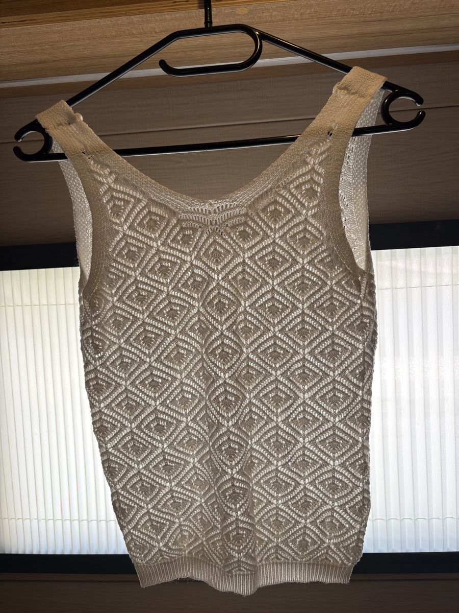 Top: Gestricktes Damentop weiss Gr.S – Usato da Teufen AR venduto da AykutS 1