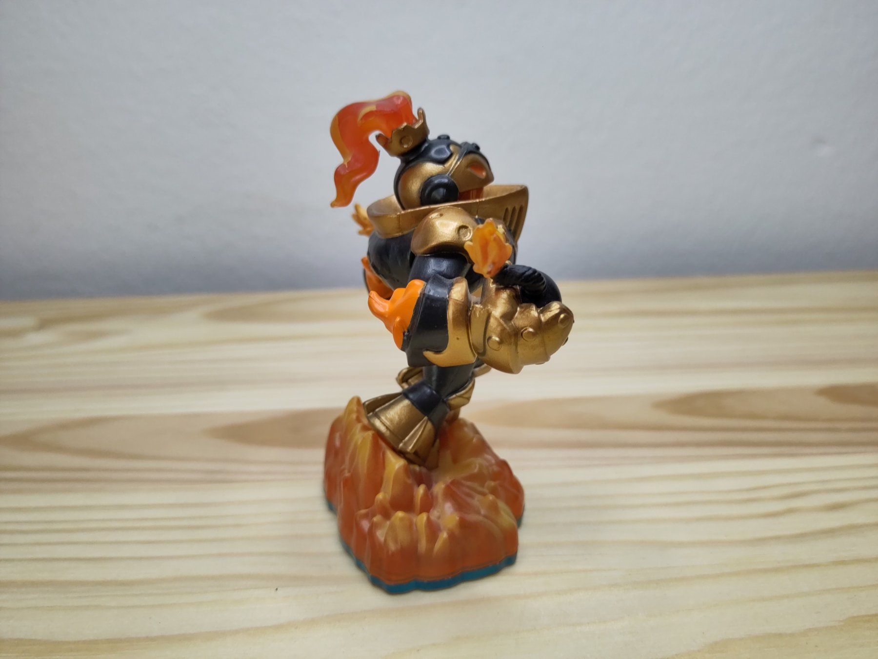 Statuette: Skylanders Figur - Swap Force : Blast Zone – Usato da Zug venduto da RepTCG 3