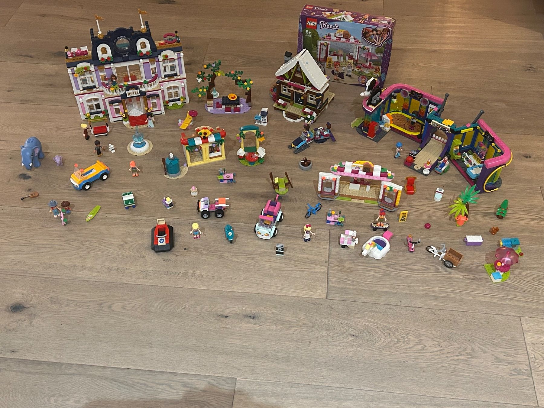 Lego Jouets: Lego Friends Set – D'occasion à Jona par grizzlyhedi01