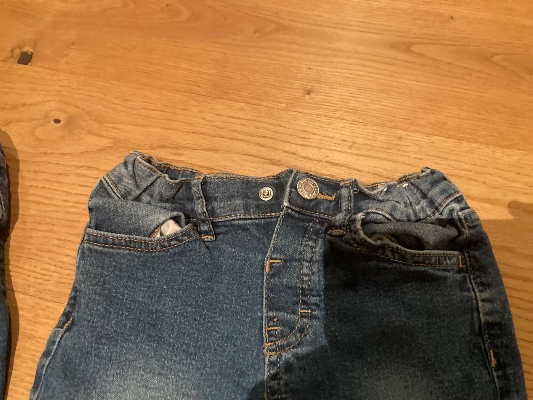 H&M Pantaloni: 3 x Jeans – Usato da Bülach venduto da Stellina72 1